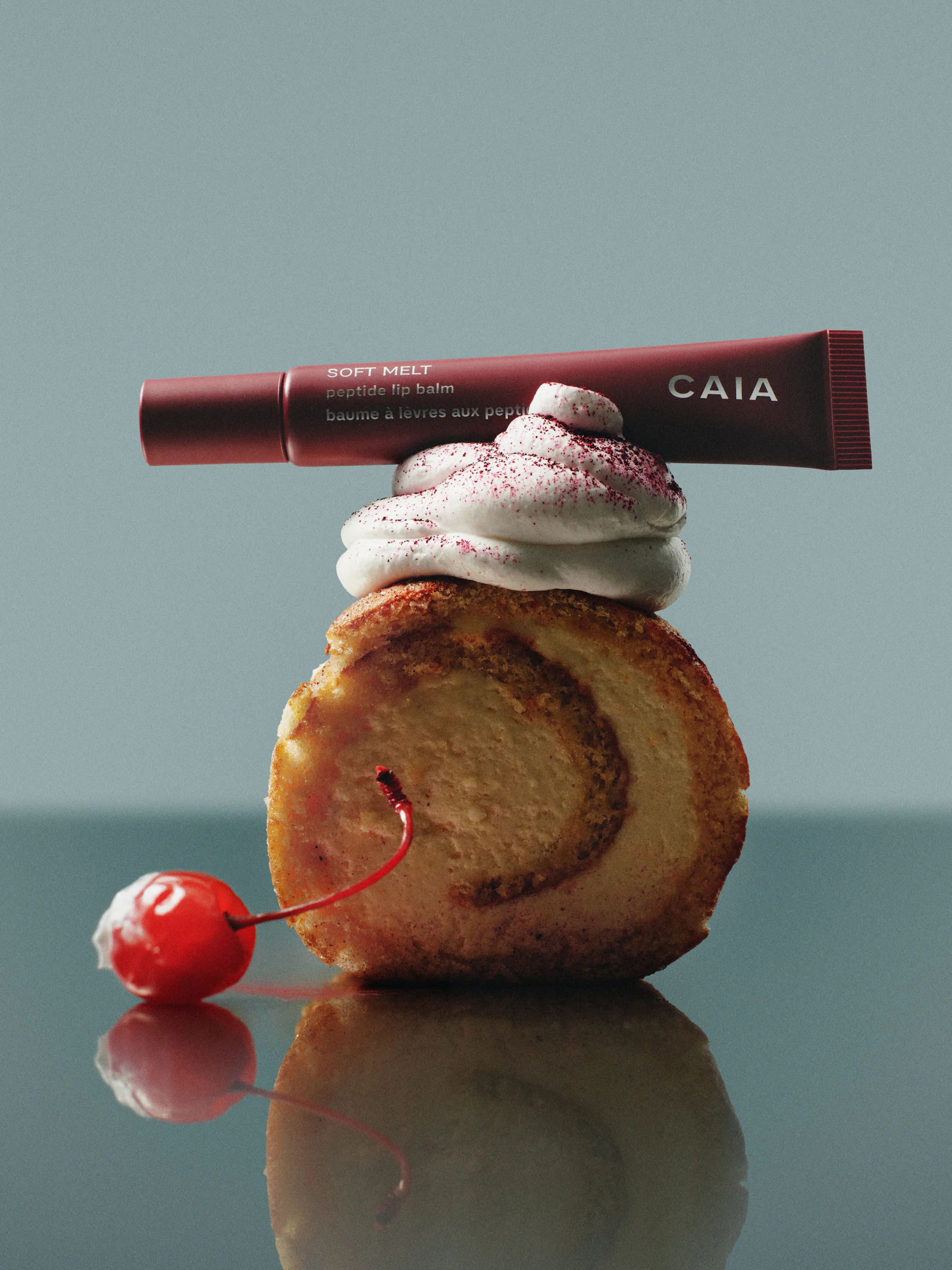 Caia Cosmetics Soft Melt Peptide Lip Balm Cherry On Top – schwedische Beauty-Marke jetzt bei Douglas Wien erhältlich