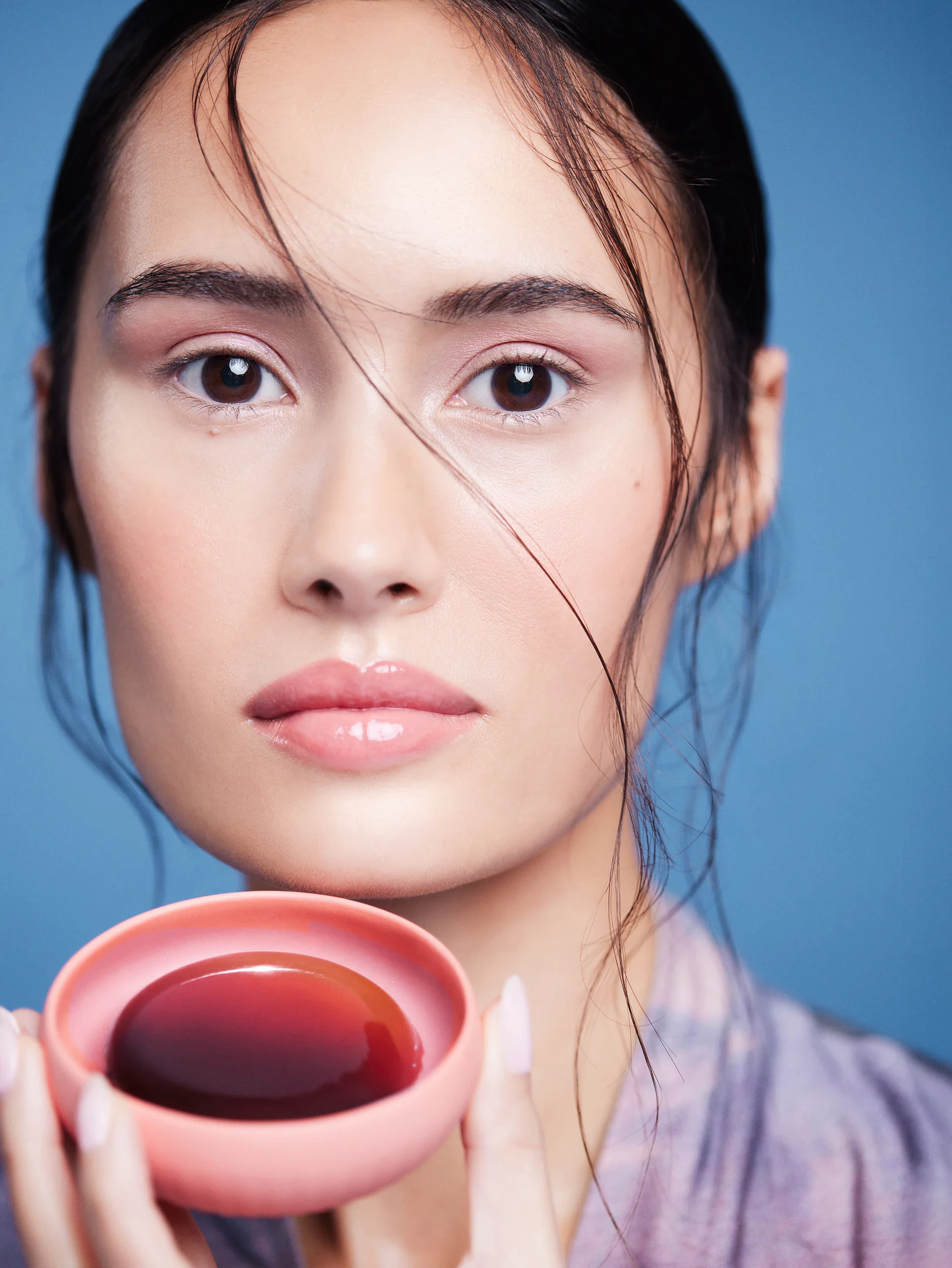 Sensai Moisture Intense Lipstick Peach Beige mit pflegender Formel