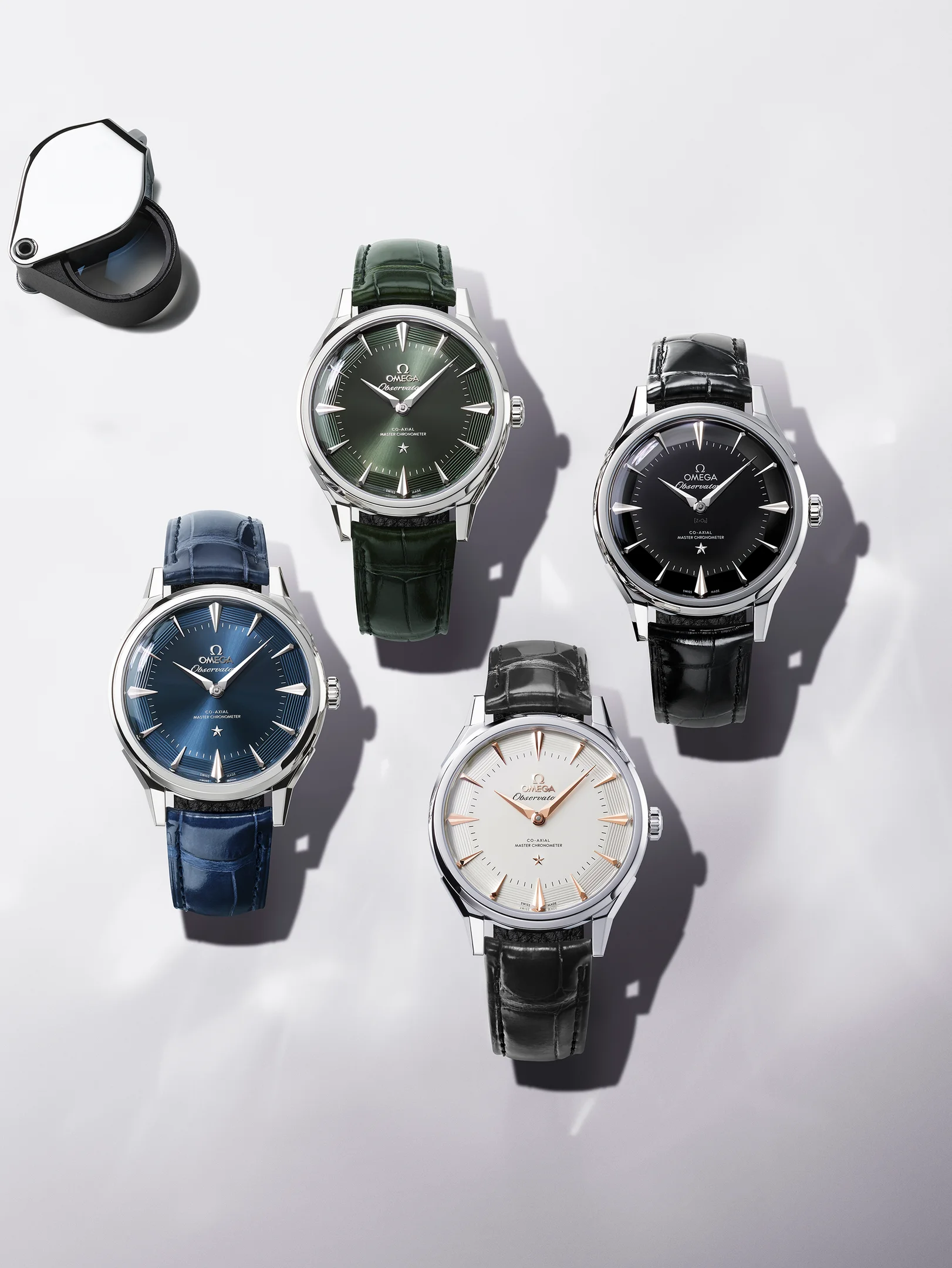 Omega Constellation Observatory Kollektion mit mehreren Zwei-Zeiger-Uhren in verschiedenen Farben