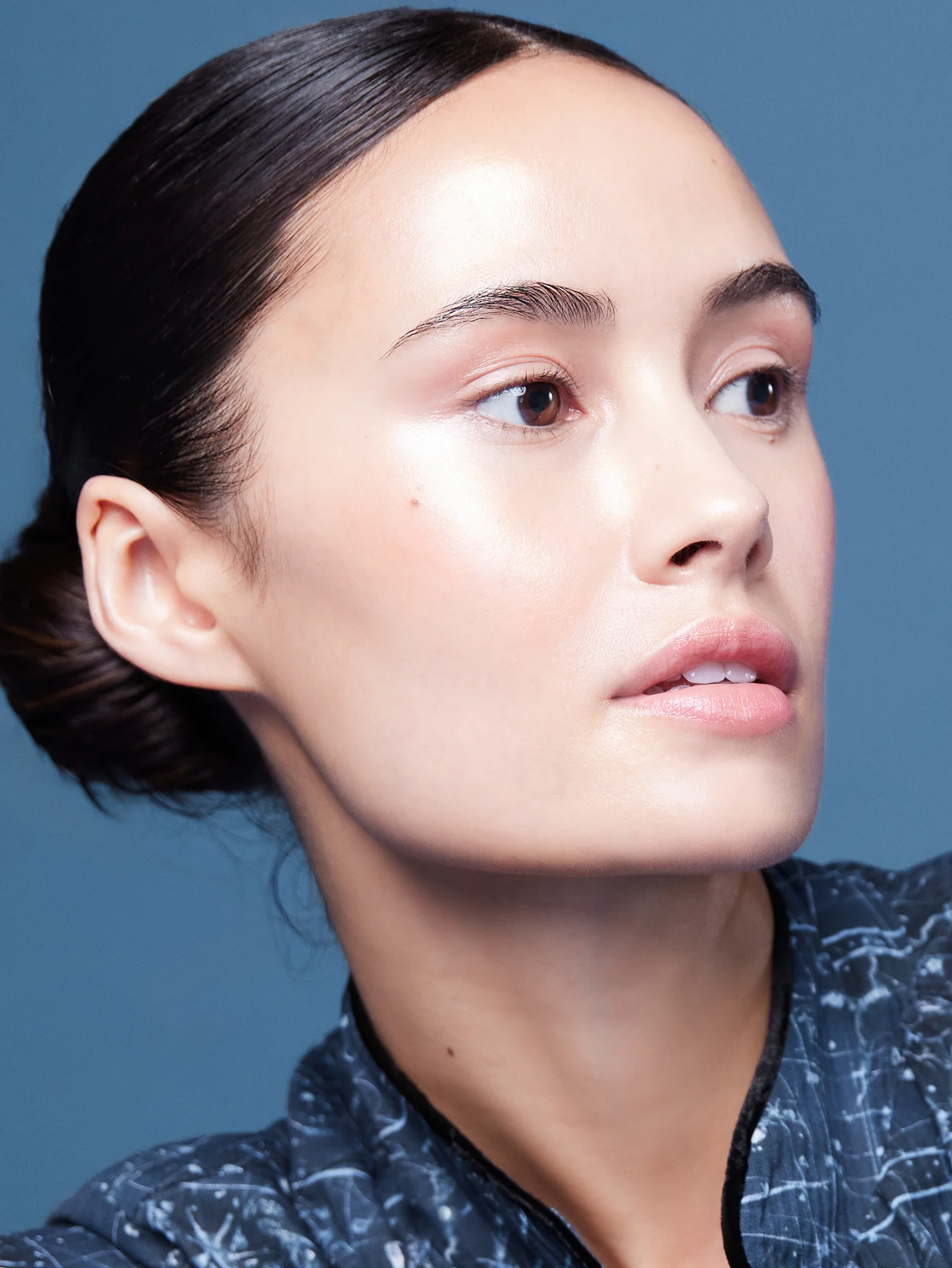 Sensai Beauty Hautpflege für ebenmäßigen Teint und Make-up Base